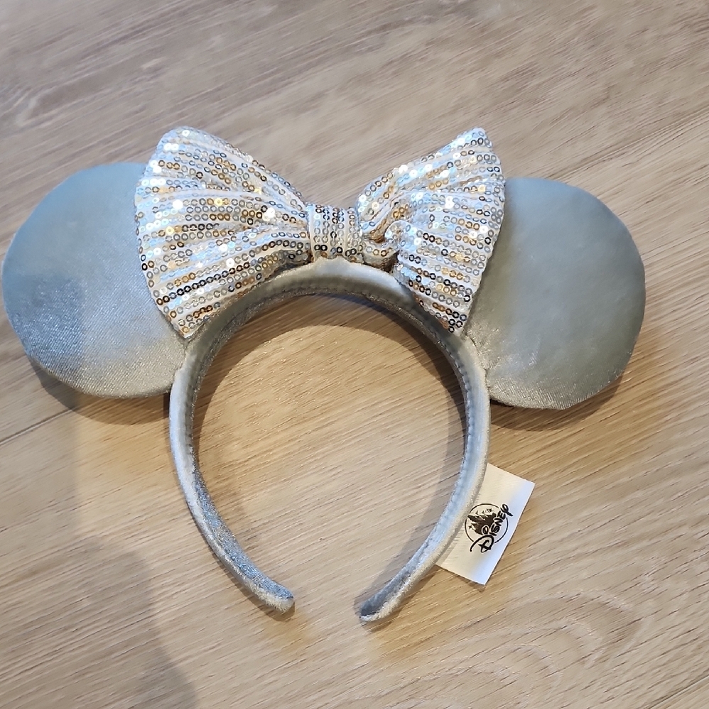 Official Disney Women's Silver Sequined Bow Headband